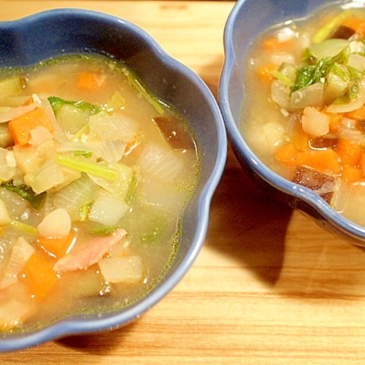 野菜たっぷり 野菜を食べる洋風味噌汁 ミソスープ レシピ 作り方 By Seika A 楽天レシピ 野菜たっぷり 野菜を食べる洋風味噌汁 ミソスープ レシピ 作り方 By Seika A 楽天レシピ